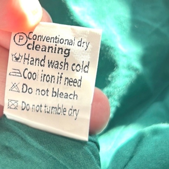 VETOZZA,OPEN BACK DRESS, Emerald Green Ruffled, Completely Lined,GORGEOUS, L - Picture 12 of 16